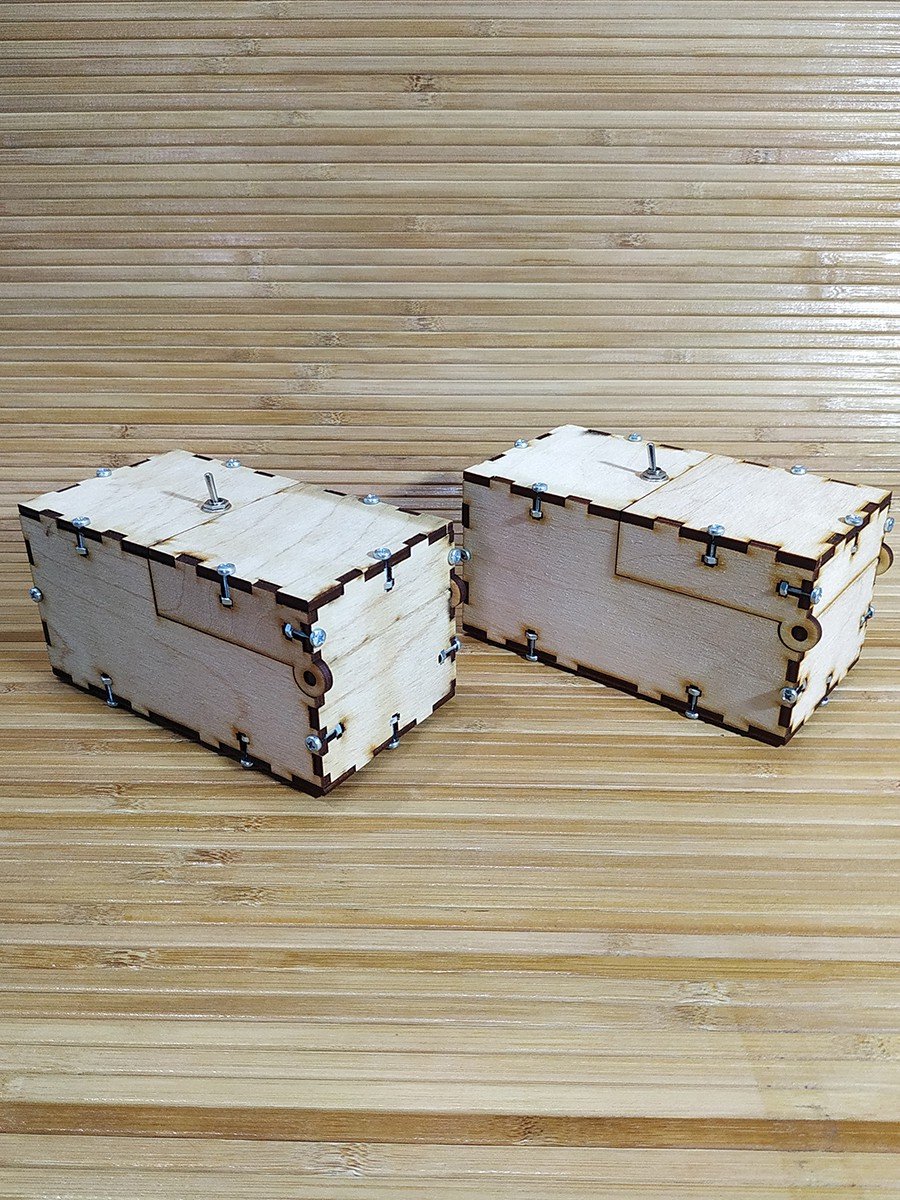 Безглузда коробка Useless Box